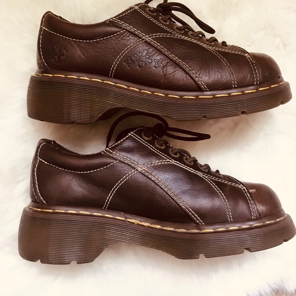 Dr. Martens Shoes - Vintage 90s Dr Martin Chunky platform oxfords sz8